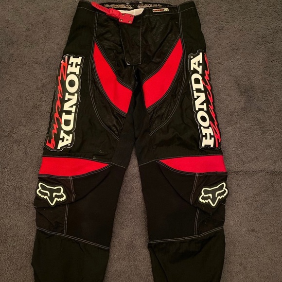 Super cute Honda pants Bought used. SIZE 32.